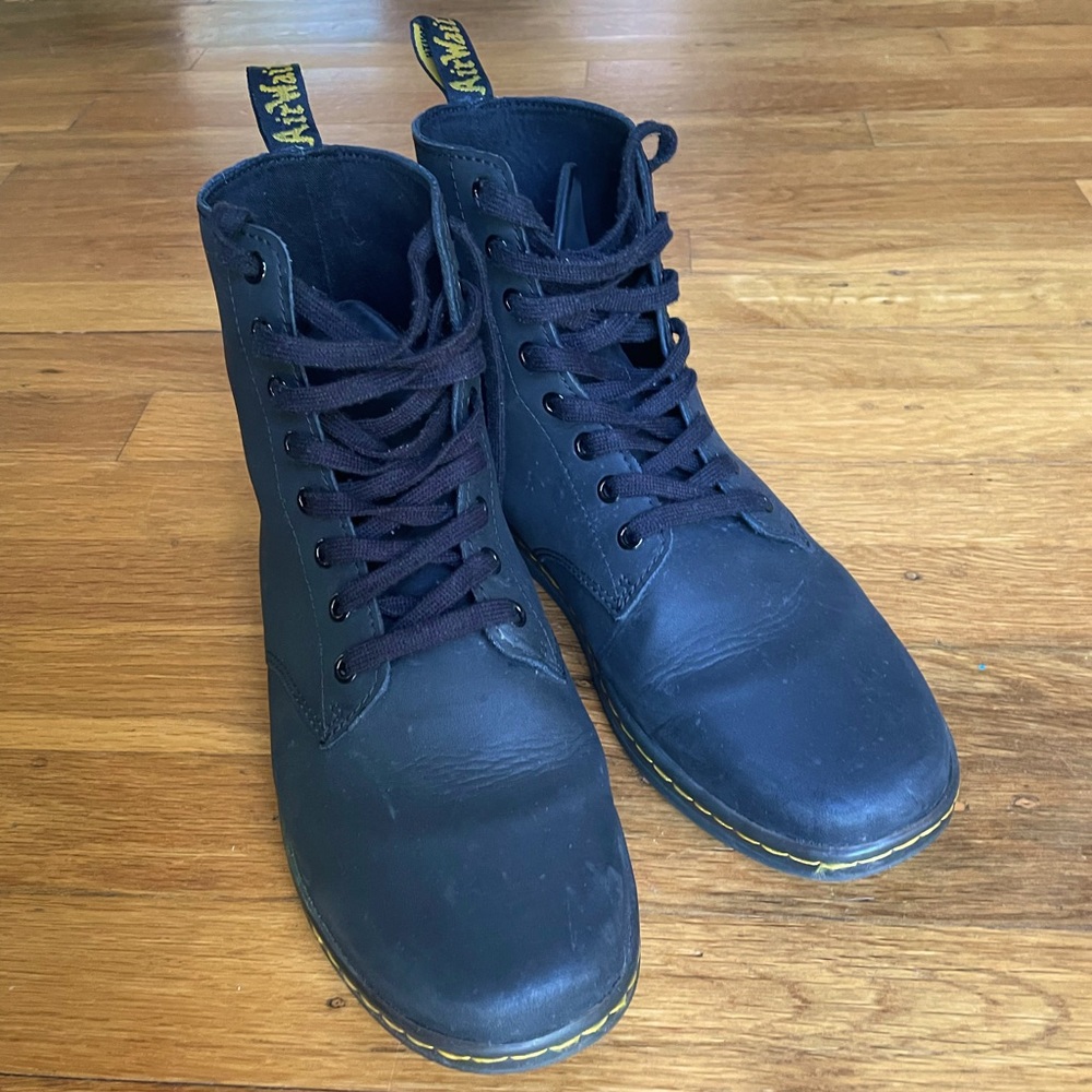 Dr. Martens Tobias Boots - Black